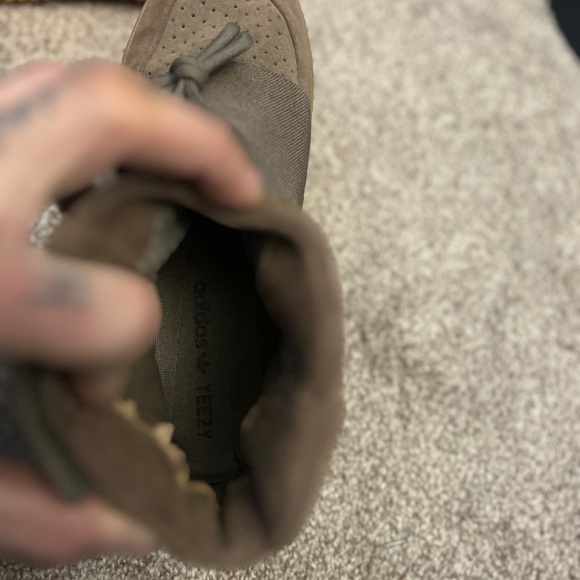 Yeezy 750 boost - Picture 2 of 5